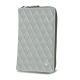 Estuche tipo cartera para smartphone - Gris - Couture ( Nappa - Pantone W428C ) 