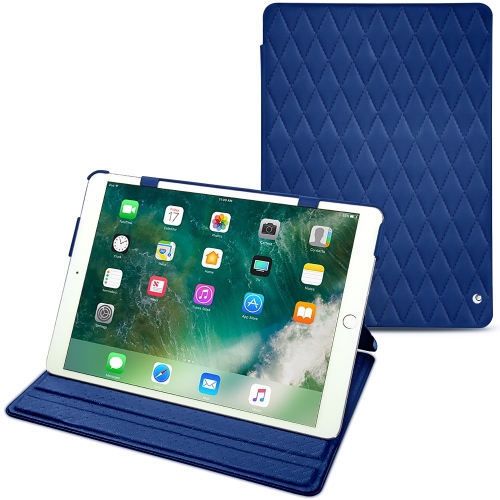 Funda de piel Apple iPad Air (2019)Bleu océan - Couture ( Nappa - Pantone #15458a) 