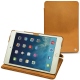 Funda de piel Apple iPad mini 5 - Or Maïa ( Pantone 871C ) 