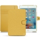 レザーケース Apple iPad mini 4 - Mimosa ( Pantone 141C ) 
