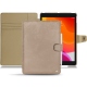 Housse cuir Apple iPad 10.2" (2019) - Taupe vintage ( Pantone 7530C ) 