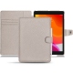 Apple iPad 10.2" (2019) leather case - Taupe innocent