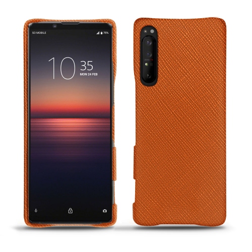 Verkleiden Sie Ihren Xperia 1 II mit den Rümpfen der NoreveOrange vibrant ( Pantone #e36b39 ) 