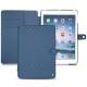 Capa em pele Apple iPad Air - Indigo - Couture ( Pantone 303U ) 
