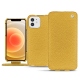 Housse cuir Apple iPhone 12 - Mimosa ( Pantone 141C ) 