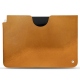 Capa em pele Apple iPad Air (2020) - Or Maïa ( Pantone 871C ) 