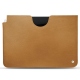Apple iPad Air (2020) leather pouch - Castan esparciate