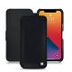 Apple iPhone 13 Pro leather case - Noir élégant
