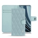 Funda de piel OnePlus 10 Pro - Bleu ciel - Couture ( Nappa - Pantone 277C ) 