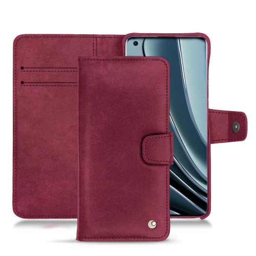 OnePlus 10 Pro: opt for a leather coverPrune vintage ( Pantone #612434 ) 