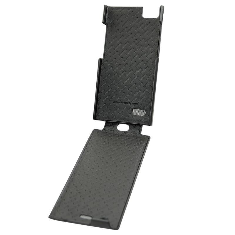 Capa em pele Blackberry Leap