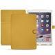 Capa em pele Apple iPad Pro 12" - Mimosa ( Pantone 141C ) 