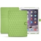 Housse cuir Apple iPad Pro 12.9" (2017) - Vert olive - Couture ( Nappa - Pantone 578U ) 