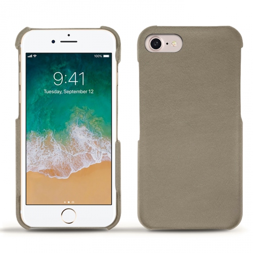 Protections cuir (housse, étui, coque) pour Apple IPhone 7 par NoreveDarboun sabla ( Pantone #BCB1A1 )