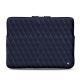 MacbookPro15インチ用のレザーケース - Griffe 3 - Cobalt - Couture ( Pantone 2766C ) 