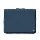 Macbook Air 13,3インチ用のレザーケース - Griffe 3 - Indigo ( Pantone 303U ) 