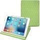 Lederschutzhülle Apple iPad Pro 9.7" (2016) - Vert olive - Couture ( Nappa - Pantone 578U ) 