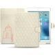 Apple iPad 9.7" (2017) leather case - Blanc escumo - Couture