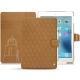 Capa em pele Apple iPad 9.7" (2017) - Castan esparciate - Couture
