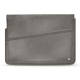 Housse cuir pour ordinateur portable 17' - Griffe 1 - Acier vintage ( Pantone 403C ) 