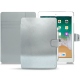 가죽 커버 Apple iPad 9.7" (2018) - Platinium ( Pantone 877C ) 