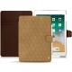 Lederschutzhülle Apple iPad 9.7" (2018) - Sable vintage - Couture