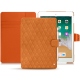 Housse cuir Apple iPad 9.7" (2018) - Mandarine vintage - Couture