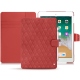 Lederschutzhülle Apple iPad 9.7" (2018) - Cerise vintage - Couture
