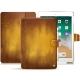 Lederschutzhülle Apple iPad 9.7" (2018) - Doré Patine