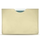 Capa em pele Apple iPad 9.7" (2017) - Beige ( Nappa - Pantone 7502C ) 