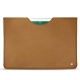 Funda de piel Apple iPad 9.7" (2018) - Castan esparciate