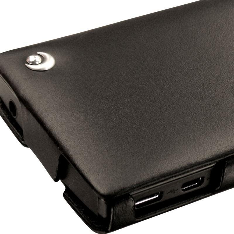 Housse cuir Sony Xperia P 