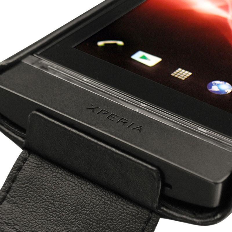 Housse cuir Sony Xperia P 