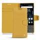 Housse cuir Blackberry Key2 - Mimosa ( Pantone 141C ) 
