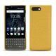 Coque cuir Blackberry Key2 - Mimosa ( Pantone 141C ) 