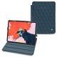 Housse cuir Apple iPad Pro 12.9" (2018) - Indigo - Couture ( Pantone 303U ) 