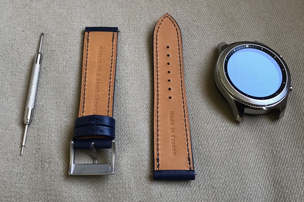 Leather strap for a smart watch - 22 mm - Griffe 1