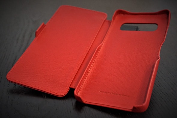 Samsung Galaxy S10+ leather case