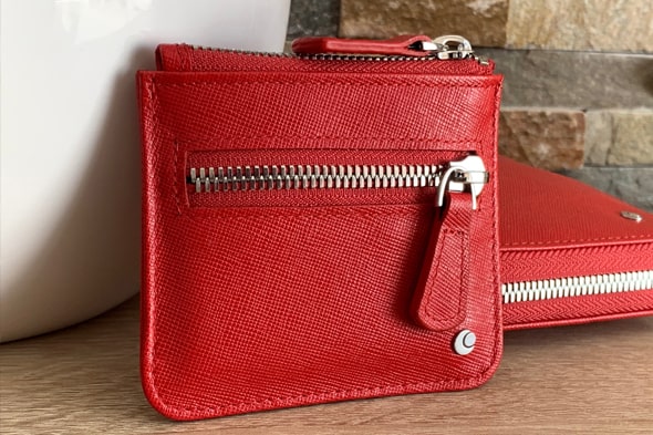 Porta-moedas com fecho-éclair