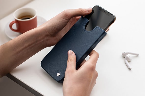 レザーケース Apple iPhone 11 Pro