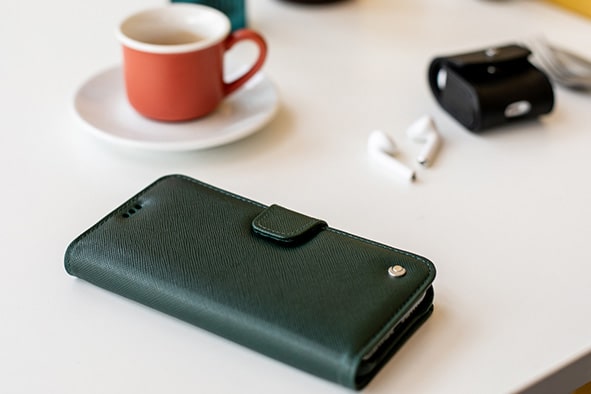 レザーケース Apple iPhone 11 Pro