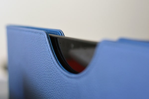 Capa em pele Microsoft Surface Pro X