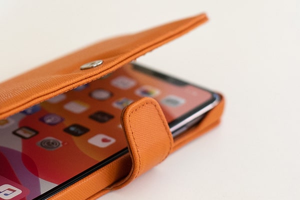 Apple iPhone 12 Pro Max leather case