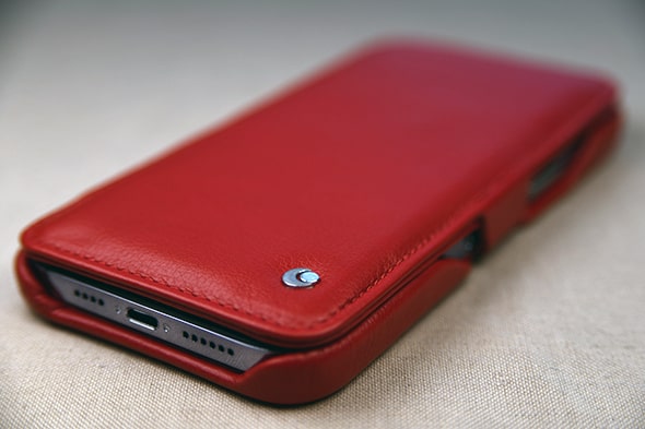 Apple iPhone 12 Pro Max leather case