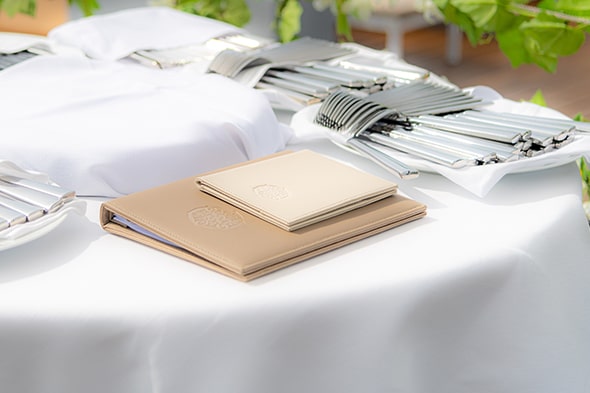 Restaurant menu cover with screwpost binding - A5
