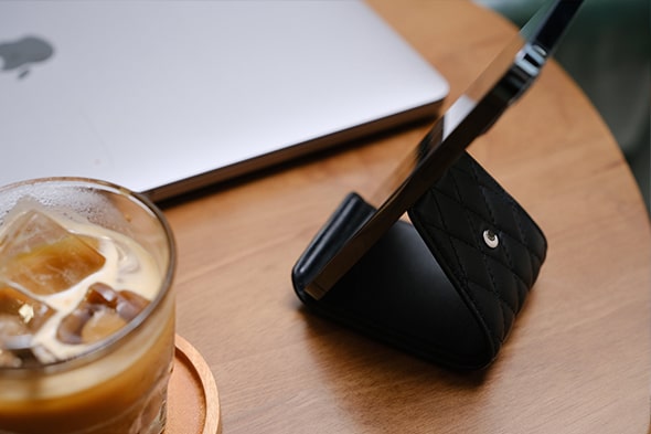Smartphone holder
